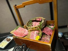 -山川小町·极番烧肉(新地假日广场店)