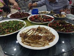 -江湖黑大兔(杨家坪店)
