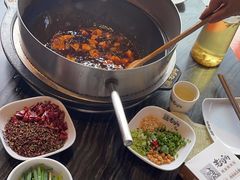 -老船舫·现做活鲜鱼馆(东郊记忆店)