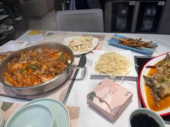 -黄记煌三汁焖锅(新佳丽江汉路店)