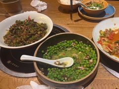-吃饭皇帝大土家民族菜(正大广场店)