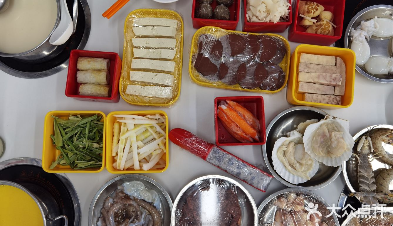 在王富贵火锅，海鲜火锅平价标杆吃到顶[调皮][调皮]（附省钱攻略）