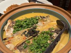 青椒紫苏焖草鱼-老湘亲·品鉴湘菜(湖里店)