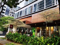 -宜必思新加坡诺维娜酒店