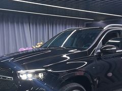 -上海星瀚奔驰4S店(红柳路店)