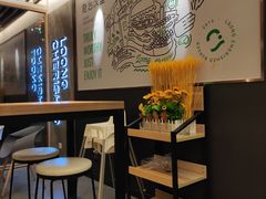 -龙治汉堡(中华城店)