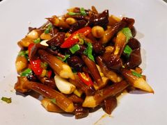 炒小黑鸡枞-半山腰·云南菜(侨福芳草地店)