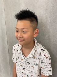 -八佰伴8008星级形象店
