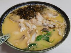 -明呈黄鱼面馆(斜土路店)