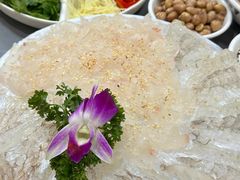 -官塘陈记鱼生·潮汕砂锅粥·牛肉火锅(潮枫路总店)