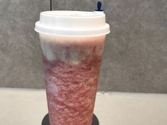 莓莓芝士茉香茶-瑞幸咖啡(盛博广场店)