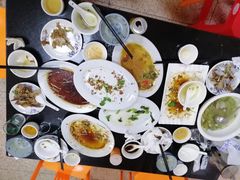 -胶己人餐馆(珠江路美食街店)
