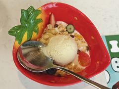 -水桶王国主题餐厅·聚会·生日派对·亲子活动·家庭套餐(亚龙湾希尔顿店)