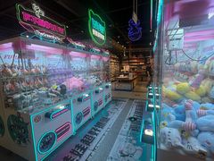 -银泰百货(海宁店)