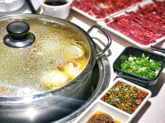 鲜滑牛骨髓-潮泰牛肉火锅 · 创于1992年(车公庙店)