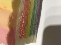 彩虹蛋糕-穆拉诺餐厅(上海玻璃博物馆店)