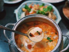 -大头虾越式风味餐厅(光明广场店)