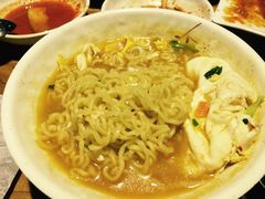 -丽池宫韩式汗蒸会馆(华灯坊店)