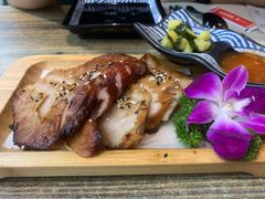 金牌炭烧秘制猪颈肉-Hi YOU你的饭局泰餐厅(雍和宫店)