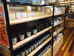 -猫的天空之城概念书店(印象城购物中心店)