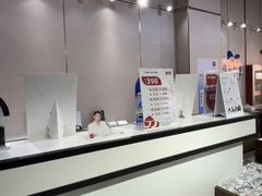 -零度眼镜·宝视友·蔡司依视路(吾悦花街店)