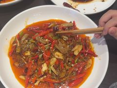 -川流不息·地道川菜·小龙虾(松东路店)