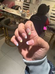 -丽心自助美甲美睫