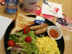 -必胜客(上海新南方商城PH店)