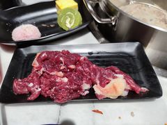 -潮牛宴·鲜牛肉自助火锅烤肉(龙岩新罗万达店)