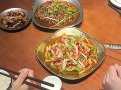-三叔特色自贡菜(中海国际店)