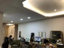 -环球蝶上美业连锁