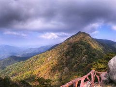 -罗田薄刀峰风景区