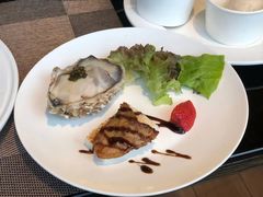 -大中华希尔顿酒店-念自助餐·嗨啤·小龙虾