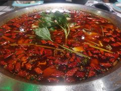经典红锅-蛙一刀·麻椒鱼火锅(金仙桥店)