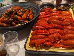 -肥肥虾庄·金牌油焖大虾(首义路店)