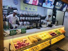 -费大厨辣椒炒肉(万家丽一店)