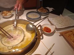 -牛人日志·鲜牛肉骨汤火锅(万科里瑧店)