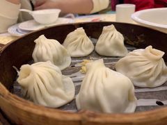 蟹粉小笼包-绿波廊(豫园店)