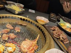 -铭牛烧肉·和牛海鲜自助(高新月牙湖店)
