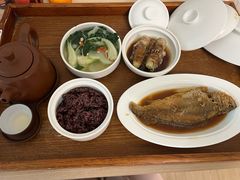 -雪梅月子中心(华侨城店)