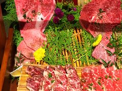-山川小町·极番烧肉(新地假日广场店)