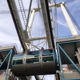 缓缓移动又蛮快的一圈旅行，天空很美