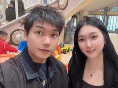 -梵克雅宝(国贸商城店)