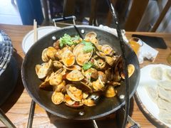 -东来菜馆•手抓海鲜家常菜•海鲜锅贴(鸽子窝店)