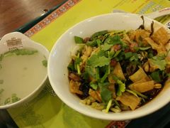 -海口骑楼小吃街