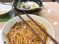 -卓雅桂林米粉