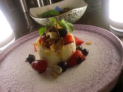 -THE CUT Rooftop顶楼牛排餐吧(环贸iapm店)