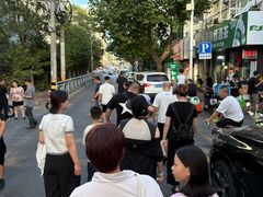 -青岛天瑞星空酒店