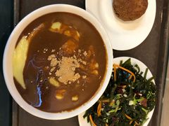 -护国寺小吃(机场店)