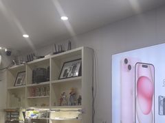 -修卜凡二手严选店·手机维修·回收租赁(川沙地铁站店)